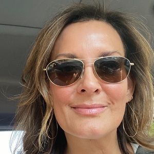 Meet your Posher, Denise